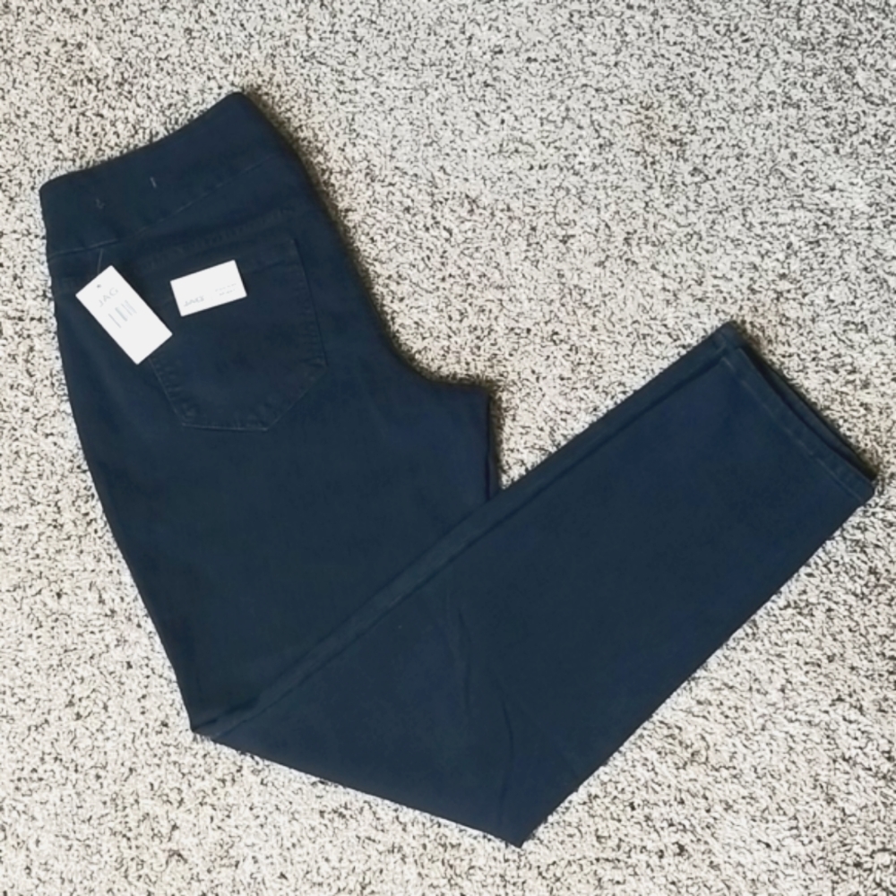 JAG Jeans. NWT.